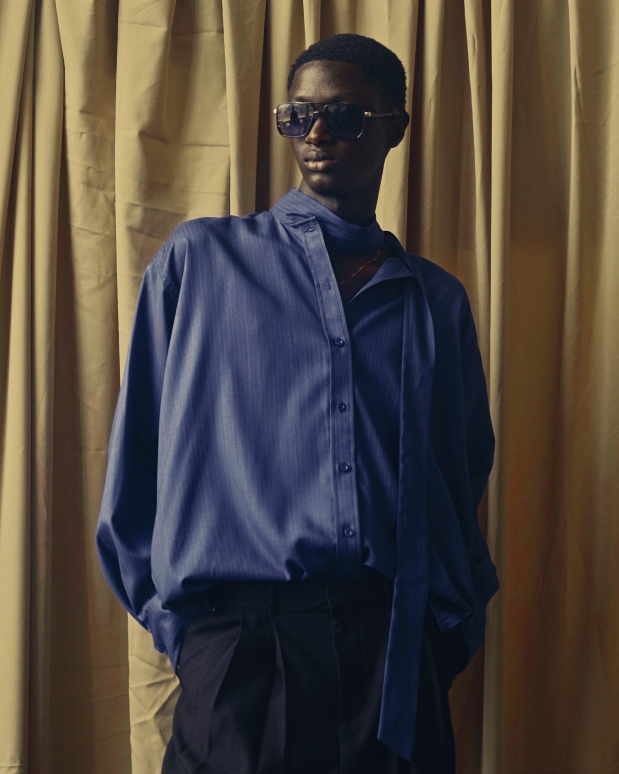 Lavallière Shirt in Striped Blue